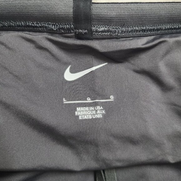 NEW Nike Womens Aeroswift Running Shorts DA3078-060 Size L Gray - Picture 3 of 5